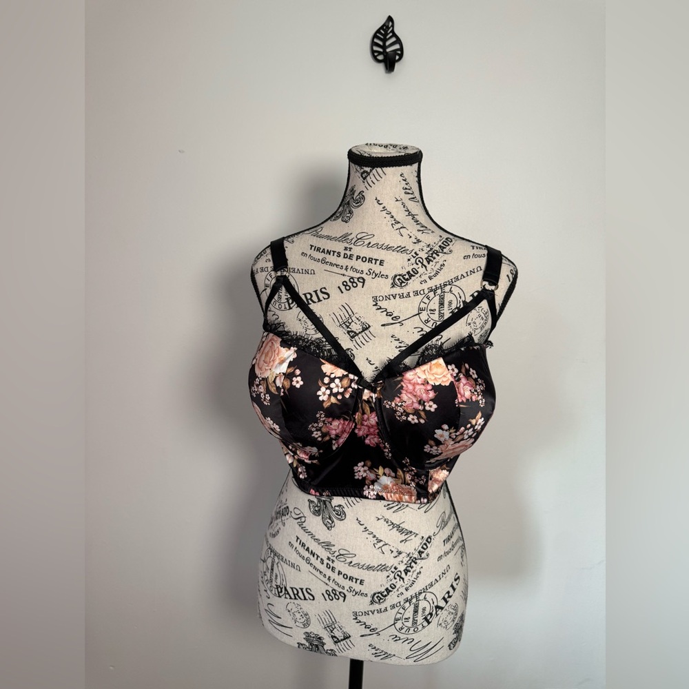 Fox &‎ Royal Black Floral Bustier